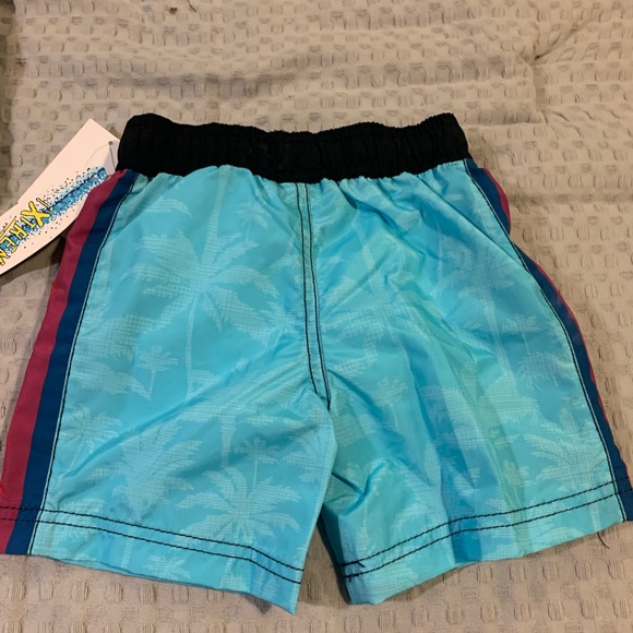 Boys Swim trunks IXTREME - Picture 3 of 6